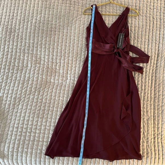 Jones Wear Dress Burgundy Cocktail dress with satin bow. Midi Dress Size 6 NWT - Picture 10 of 14